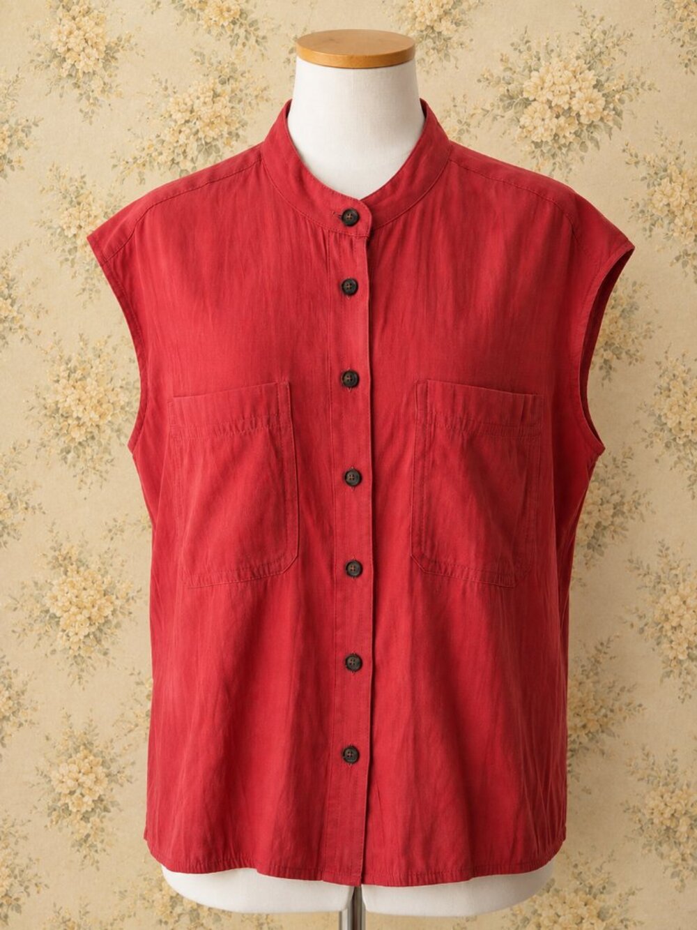 Banana Republic Sleeveless Button Down Boxy Flowy Blouse Terracotta Coral Red
